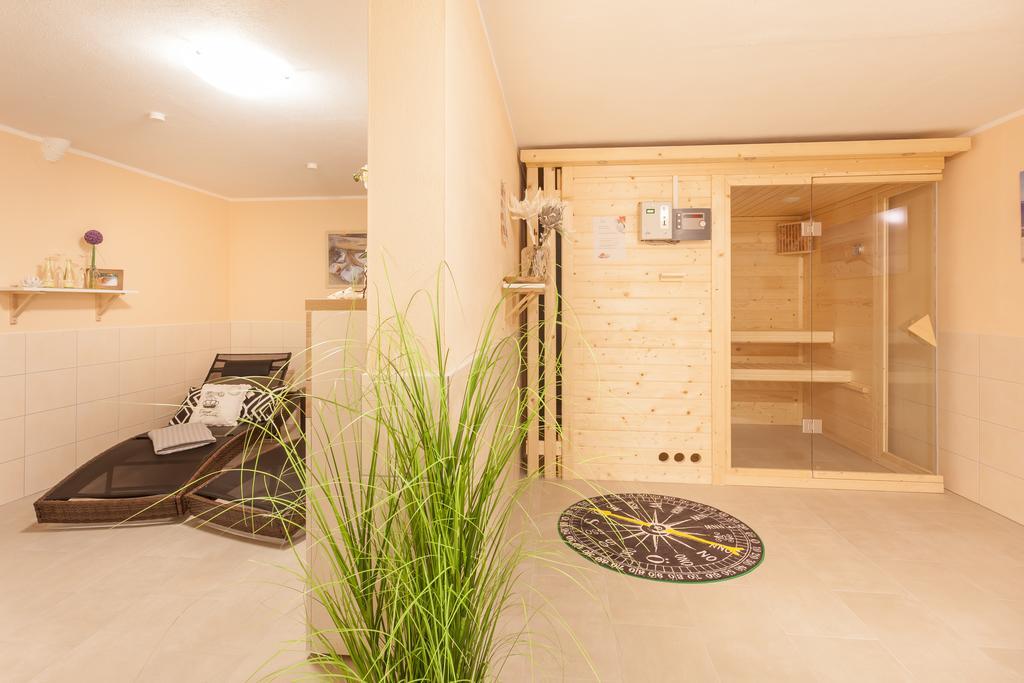 Manatee Mit Sauna Und Fitness Apartament